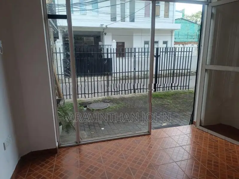 Shop For Rent - Moratuwa