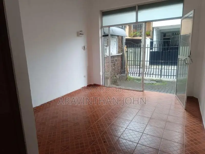 Shop For Rent - Moratuwa