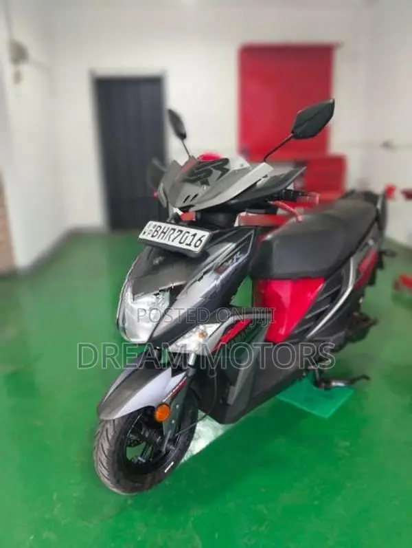 Yamaha RayZR Digital Meter/Disk 2019