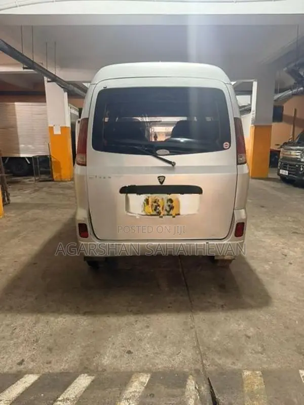 Micro Mpv 2013