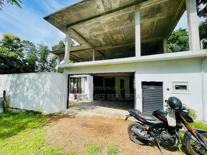 11.4 Perch Property with 2-Story House for Sale – Hokandara South
