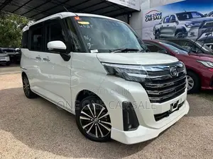 Toyota Roomy GT Custom 4Way Turbo 2025