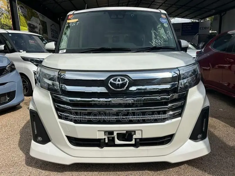 Toyota Roomy GT Custom 4Way Turbo 2025