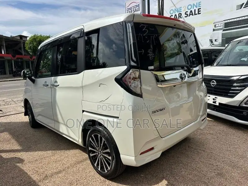 Toyota Roomy GT Custom 4Way Turbo 2025