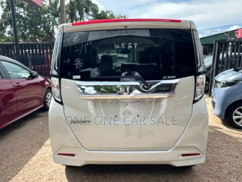 Toyota Roomy GT Custom 4Way Turbo 2025