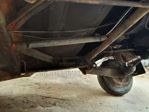 Bajaj RE 2002