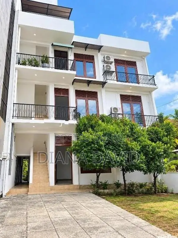 Upstairs House for Rent-Nugegoda