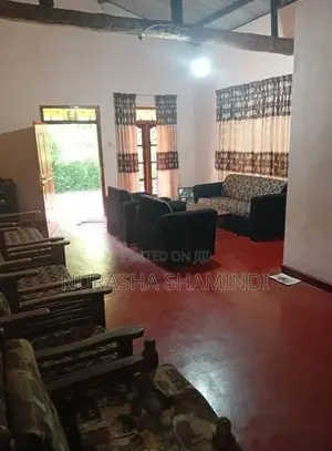 හෙබරව මහියංගනය නගරයට ආසන්නව අංගසම්පූර්ණ නිවසක් සහ ඉඩම විකිනීමට