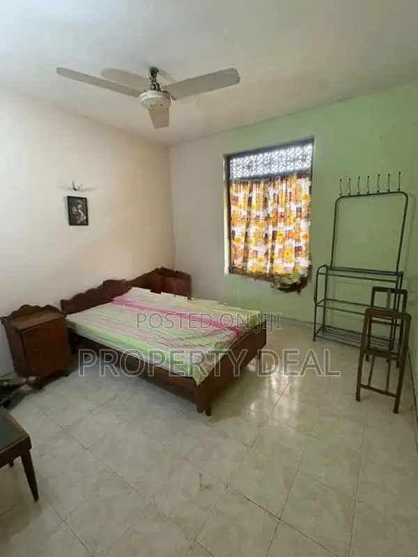 Three Storied House for Rent in Kotte- PDH151