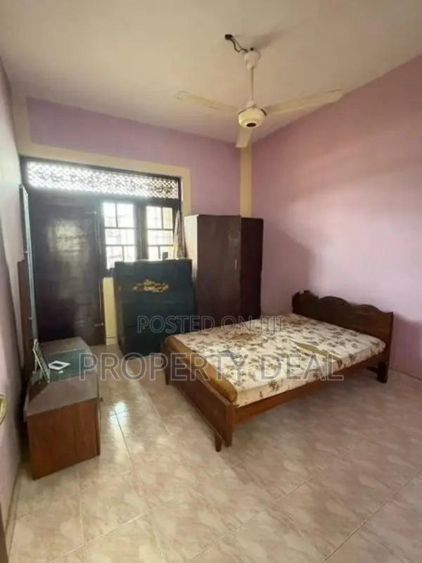 Three Storied House for Rent in Kotte- PDH151