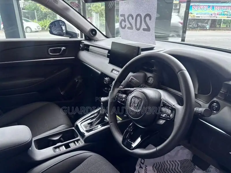 Honda Vezel 2025