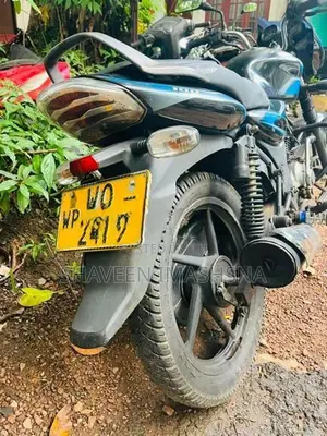 Bajaj Discover 2021