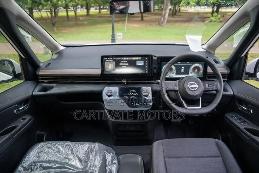 Nissan Serena e-POWER Highway star 2025