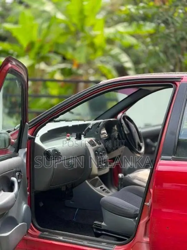 Tata Indica 2005