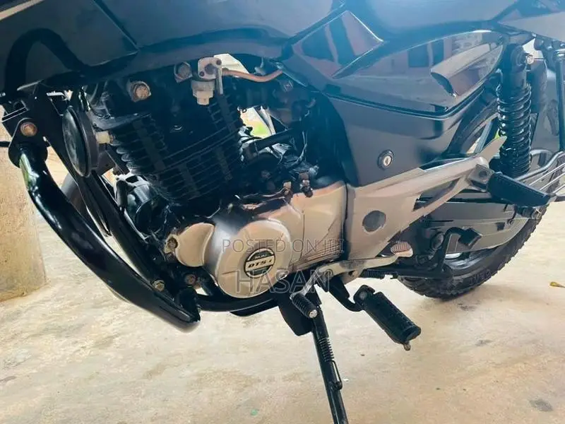 Bajaj Pulsar 150 2016