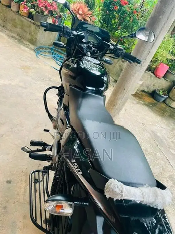 Bajaj Pulsar 150 2016
