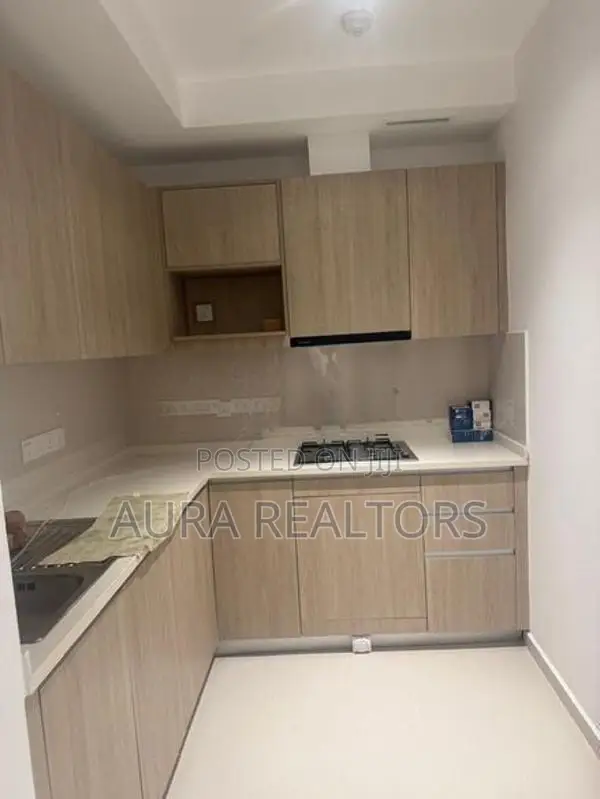 Apartment for Rent in Trizen Union Place Colombo 2(p-261)