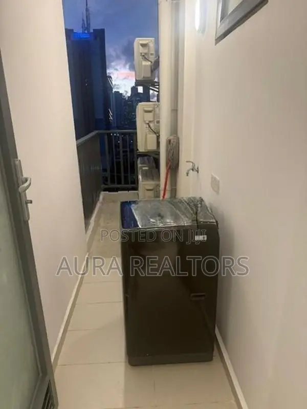 Apartment for Rent in Trizen Union Place Colombo 2(p-261)