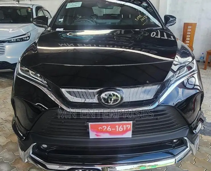 Toyota Harrier Modelista Body Kit 2025