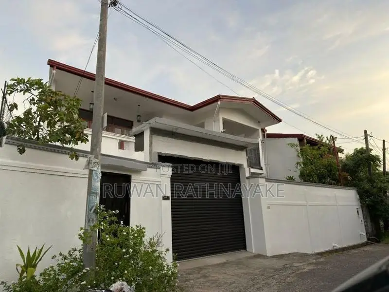 Two Storey House for Sale Pepiliyana