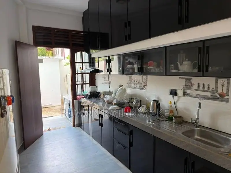 Two Storey House for Sale Pepiliyana