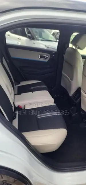 Honda Vezel Z Play 2026
