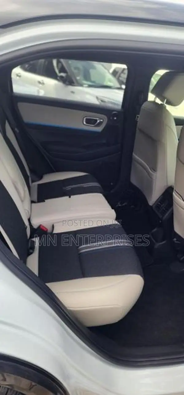 Honda Vezel Z Play 2026