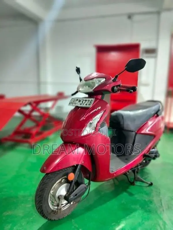 Hero Pleasure 2015
