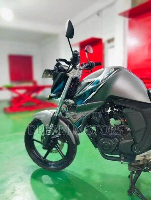 Yamaha FZs V2 2017