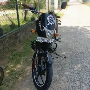 Bajaj Platina 100 2013