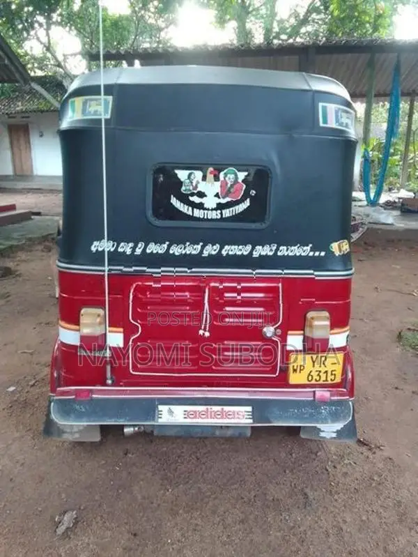 Bajaj RE 2008