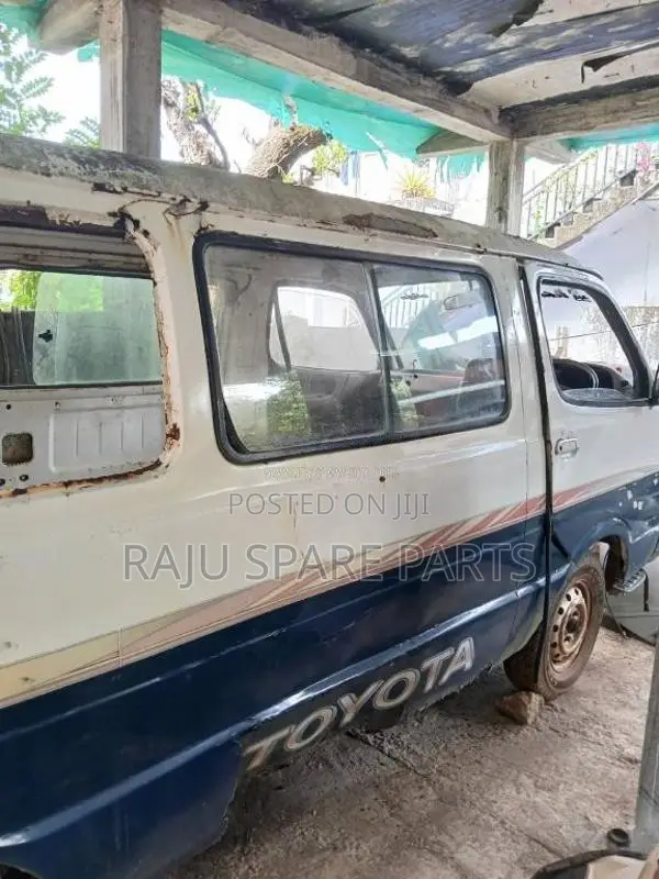 TOYOTALh30DolphinBODY for Van