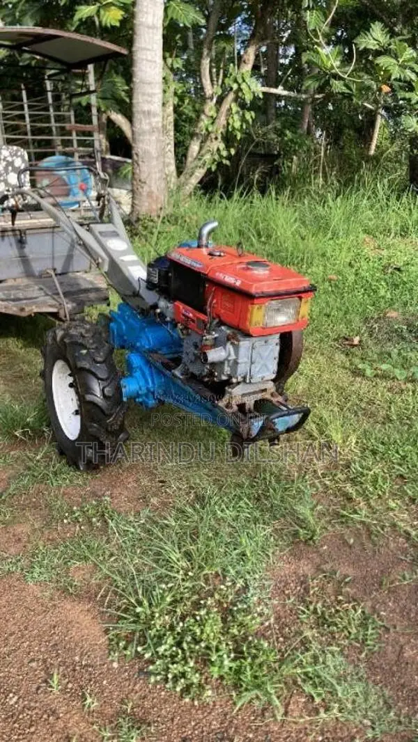 Kubota RV 125-2 2017 Tractor (Used)