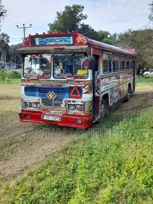 Ashok-Leyland Leyland 2007 Bus (Used)