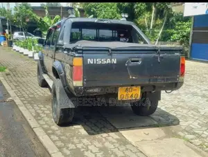Nissan D20 1984 Pickup (Used)