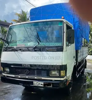 Tata LPT 709 2010 Lorry (Used)
