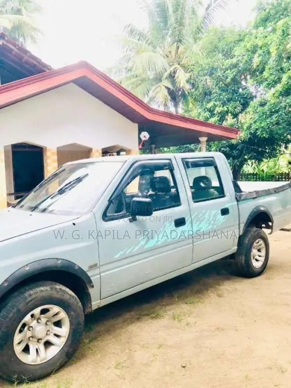 Isuzu Double Cab 1995 Pickup (Used)