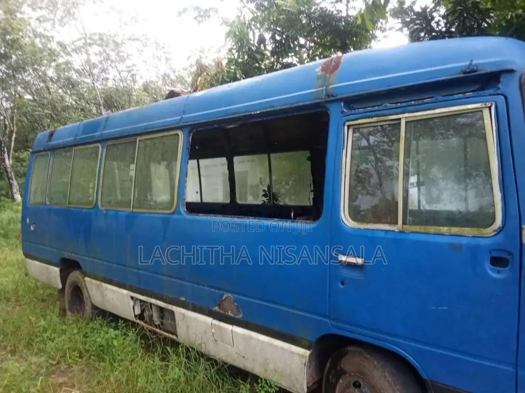 Toyota Coaster 1999 Bus (Used)