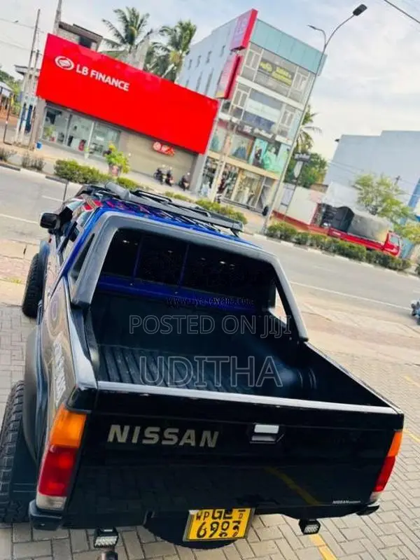 Nissan D21 2001 Pickup (Used)