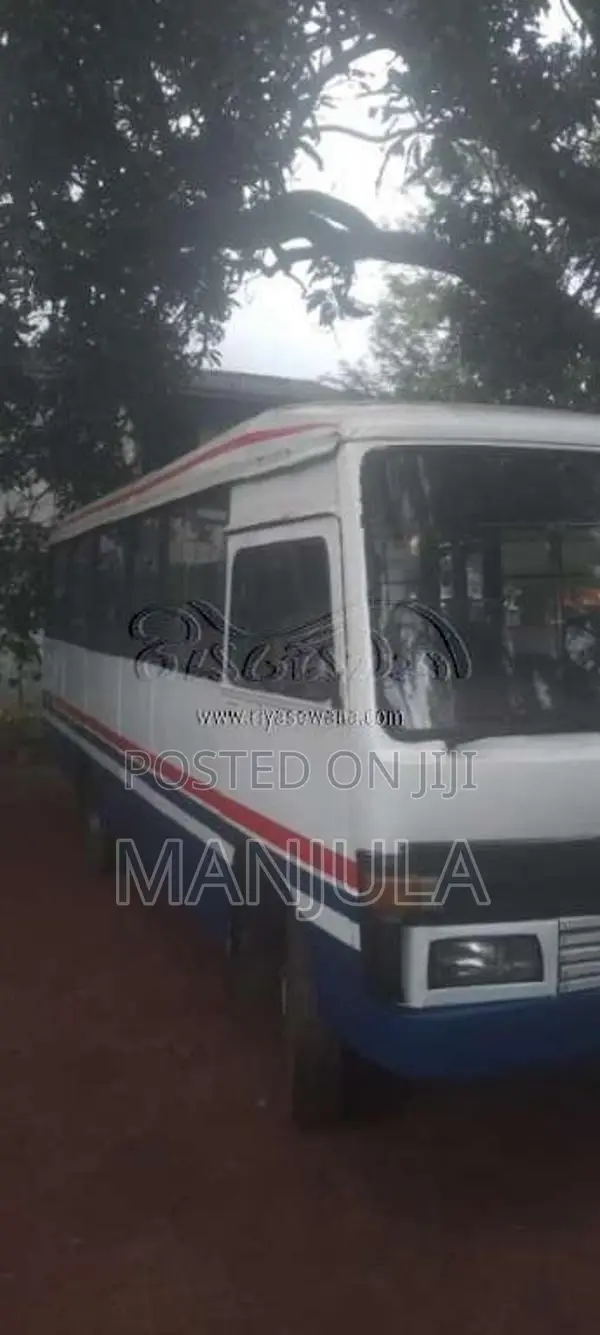 Toyota DCM 1991 Bus (Used)