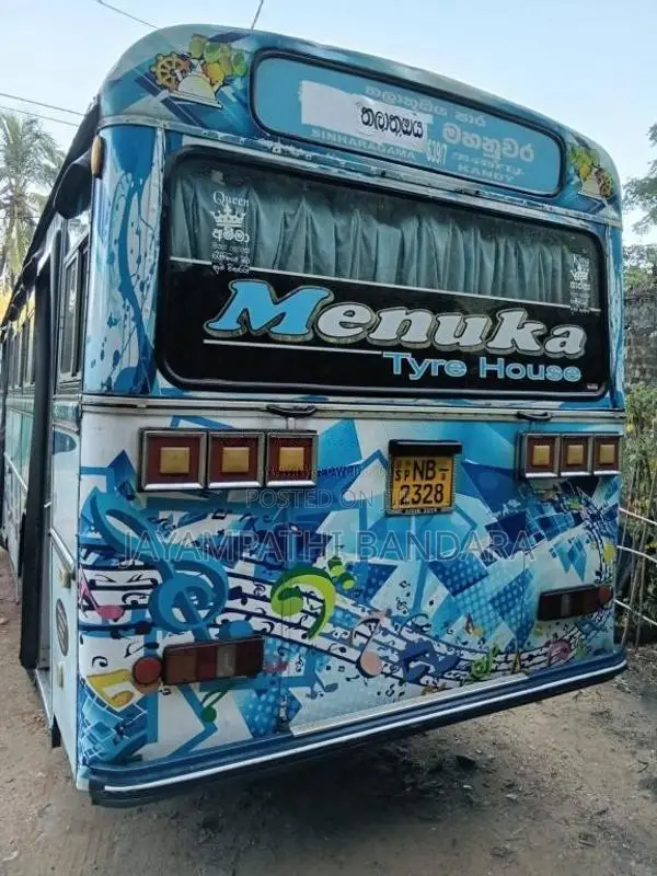 Ashok-Leyland Lynx 2012 Bus (Used)