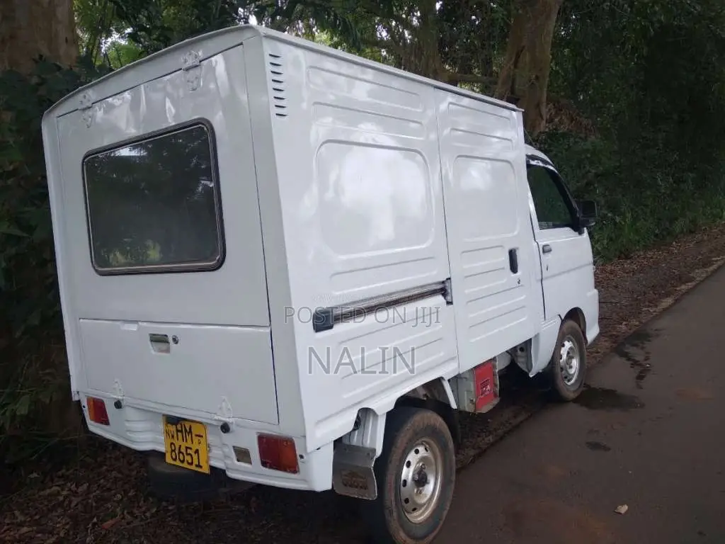 Daihatsu Hijet S200 1999 Lorry (Used)