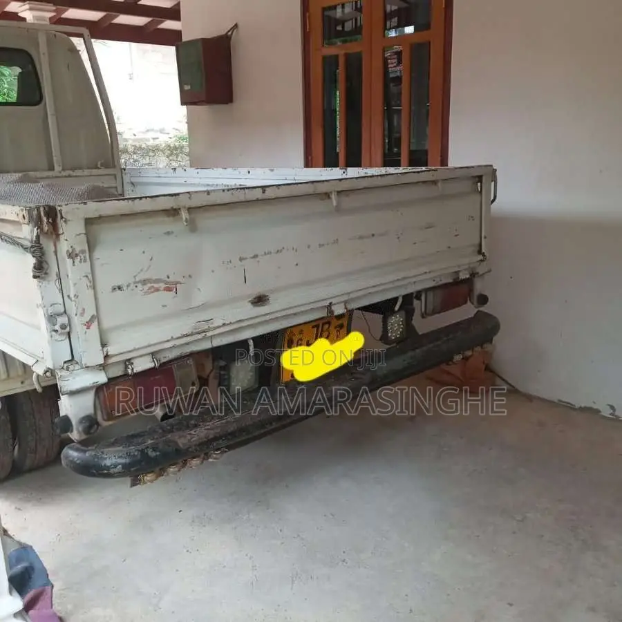 Mazda Bongo 2000 Lorry (Used)