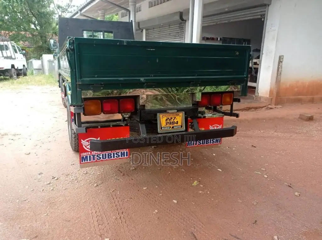 Mitsubishi CANTER 1999 Lorry (Used)