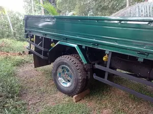 Mitsubishi CANTER 1999 Lorry (Used)