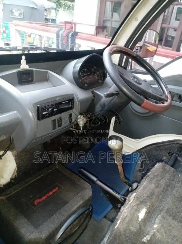 Tata Dimo Batta 2007 Lorry (Used)