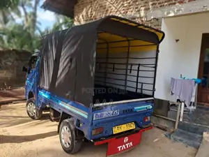 Tata Dimo Batta 2013 Lorry (Used)