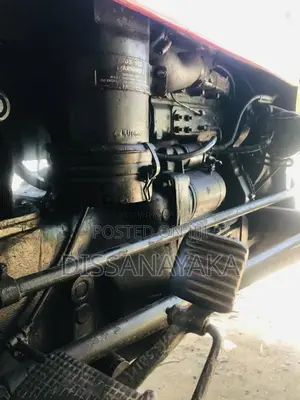 TAFE 270 1998 Tractor (Used)