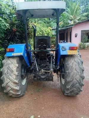 New-Holland 7500 2016 Tractor (Used)