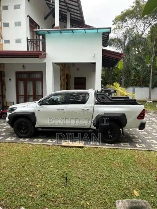 Toyota Hilux Z GR Sport 2023 Pickup (Used)
